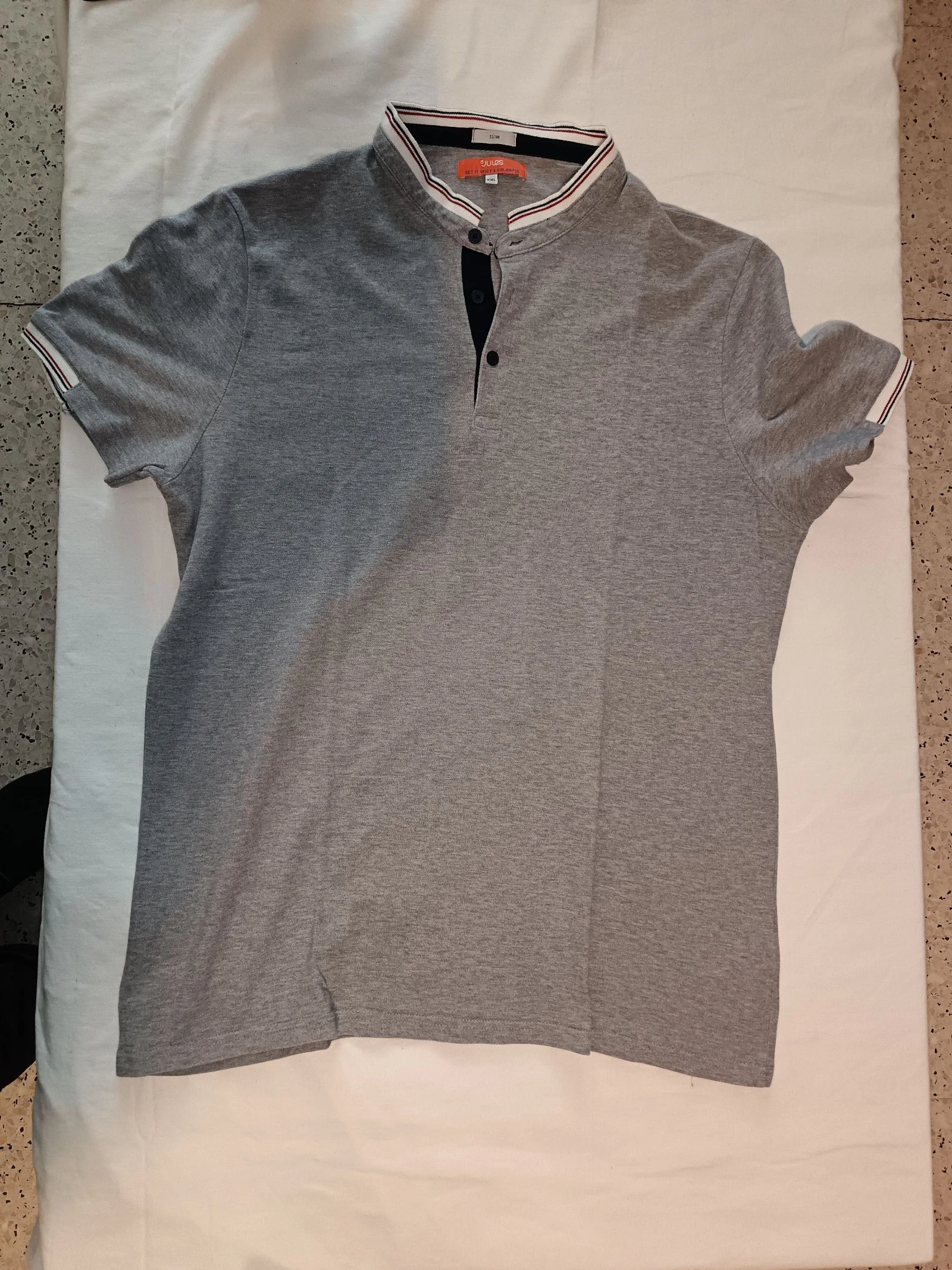 Polo gris Jules coupe slim col officier taille XXL comme neuf